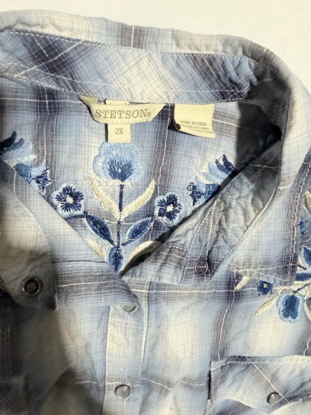 Stetson Women’s Embroidered Blue Plaid Western Button Up Collared Shirt Size 2X - Picture 9 of 10